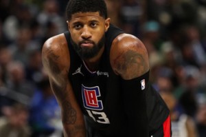  活塞坎宁安触发健康安全协议  