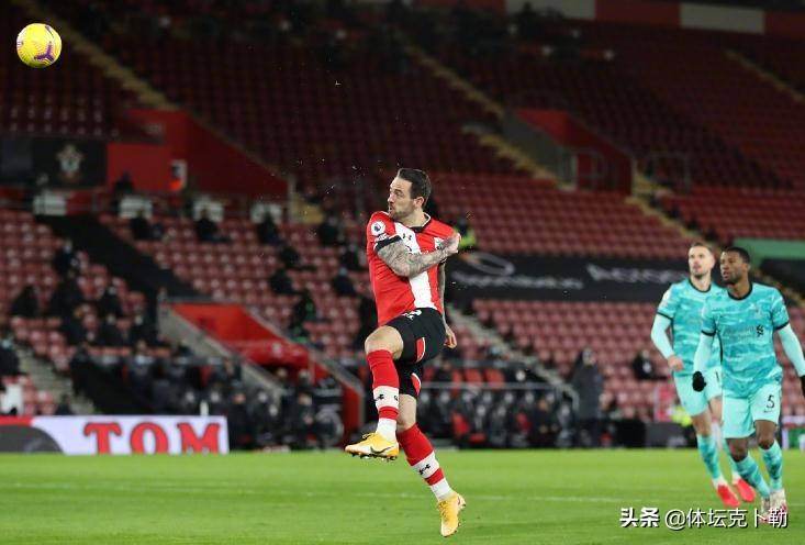  曼联遭遇黑色三分钟，防线崩溃不敌纽卡  