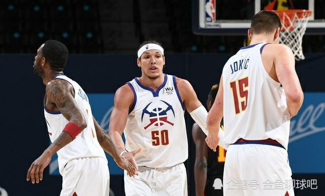  约基奇统治内线掘金主场轻取独行侠  